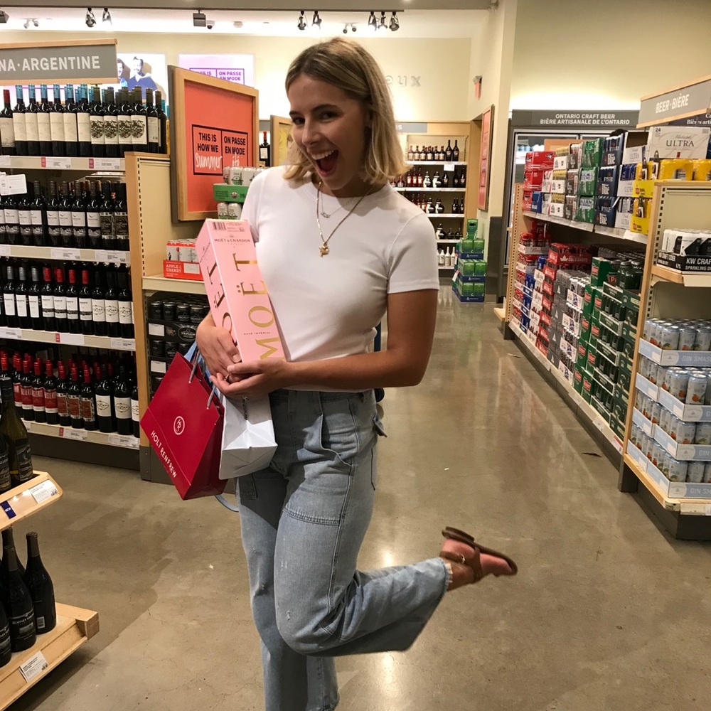 Meet your Posher, Kelly